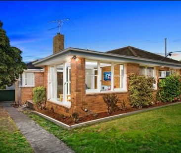 7 South Valley Road, Highton - Photo 2