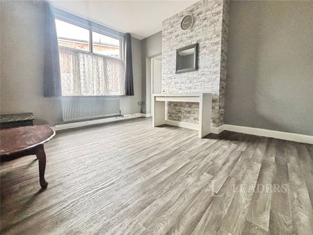 3 bedroom house to rent St. Pauls Road, Smethwick, West Midlands, B66 - Photo 2