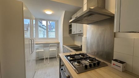 Location Appartement 4 pièces 76m² - Photo 4