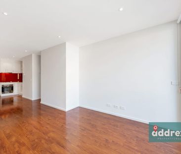 Modern apartment for rent - Photo 2