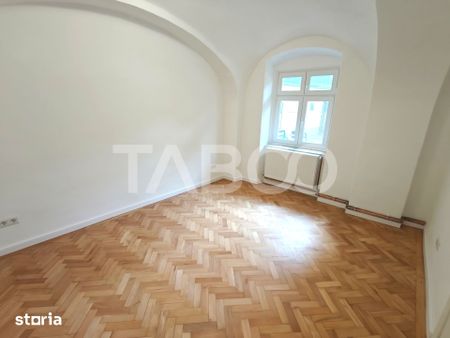Garsoniera de inchiriat in apropiere de Casa Armatei - comision 0 - Photo 4