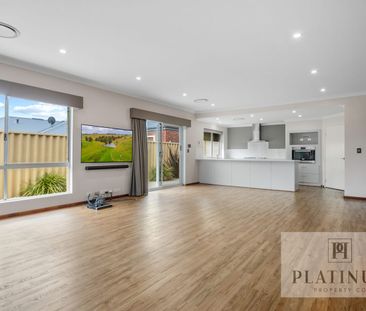 57 Swan Avenue, Millbridge, WA 6232 - Photo 4