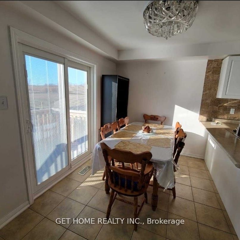 For Lease - 1548 Sarasota Crescent, Oshawa, Ontario - Photo 1