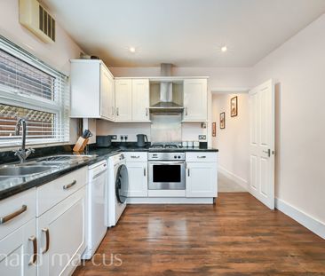 Quicks Road, London - Photo 5