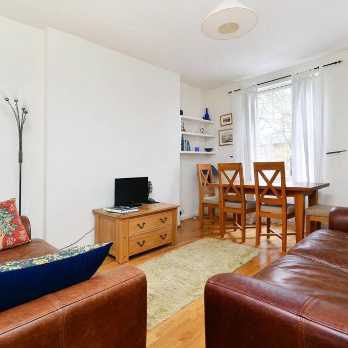 1 bedroom flat to rent - Photo 1