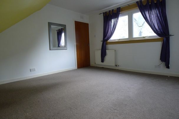 Property to let in Dundee - Photo 1