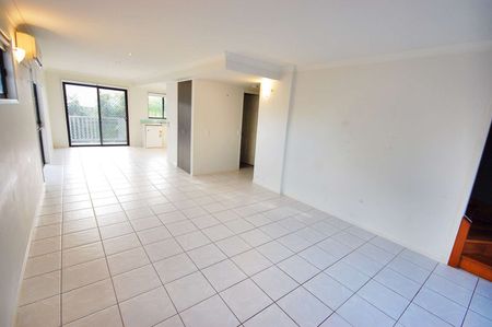 7/48 Wickham St, Morningside QLD 4170 - Townhouse For Rent | Domain - Photo 4