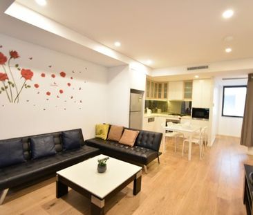 One Bedroom Plus Study With Built-in Wardrobes (unfurnished) - Photo 4