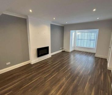 Raymond Avenue, Stockton Heath, WA4 - Photo 1