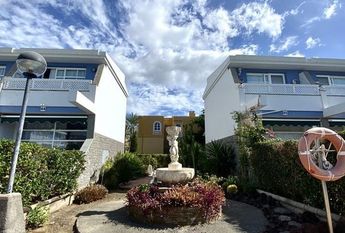 San Bartolomé de Tirajana, Canary Islands 35100