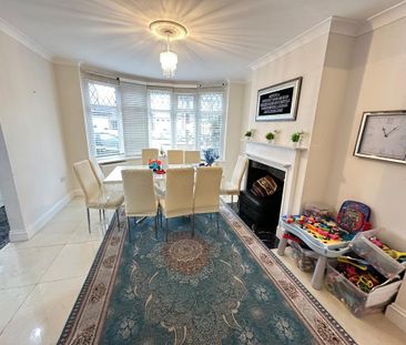 3 bedroom semi-detached house to rent - Photo 1