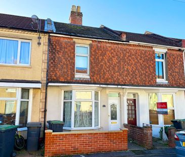 Westfield Road, Gosport, Hampshire, PO12 - Photo 2