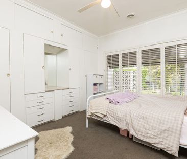 Apply NOW via realestate.com.au only - Photo 2