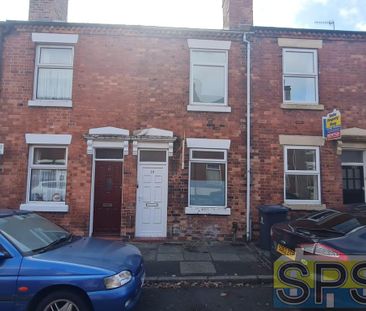 3 bedroom house of multiple occupation to rent - Photo 1