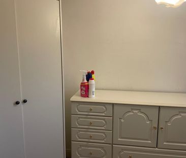 Room in a Shared Flat, Hulme, M15 - Photo 4