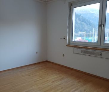Helle 3-Zimmer Wohnung mit Loggia in Sankt Michael i.d.Obersteiermark - Photo 2