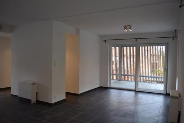 Appartement te huur - Foto 1