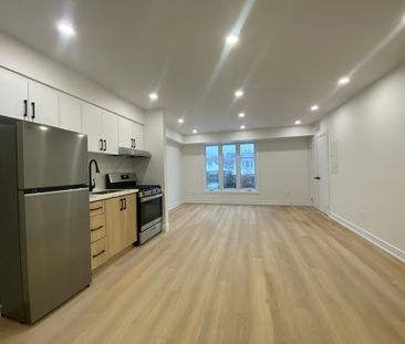 For Lease - 462 Northcliffe Boulevard Unit# 2, Toronto, Ontario - Photo 2