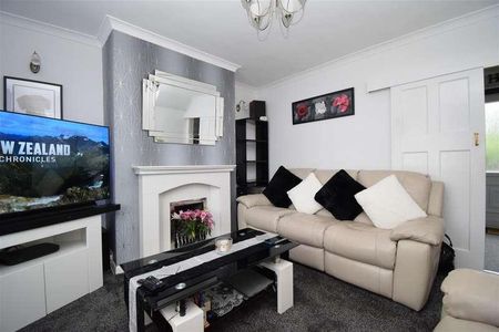 Ingfield Avenue, Ossett, WF5 - Photo 4
