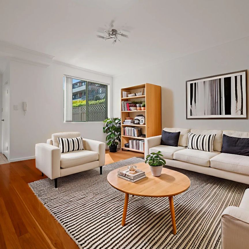 Three Bedroom Townhouse with Resort Style Living - Photo 1