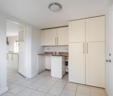 3 bedroom detached house to rent - Photo 6