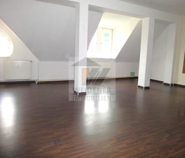 2 Raum DG Wohnung mit Balkon in direkter City-Lage! - Photo 4