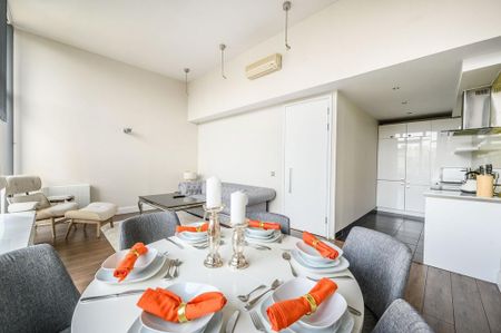 2 bedroom penthouse to rent - Photo 4