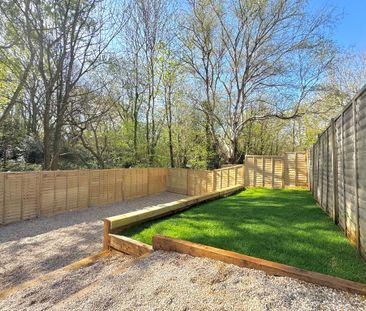 2 bedroom maisonette to rent - Photo 2