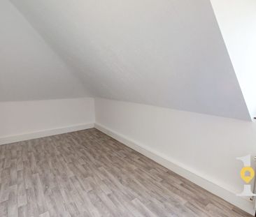 Location Appartement 5 pièces 103m² STIRING WENDEL 57350 - Photo 6