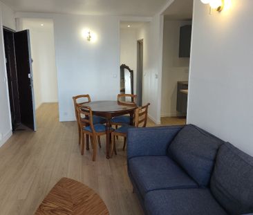 Appartement T4 SAINT DENIS à louer - Photo 2