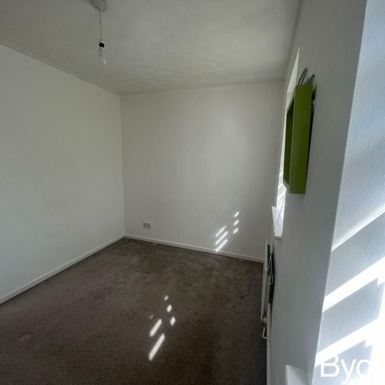 2 bedroom end of terrace house to rent - Photo 1