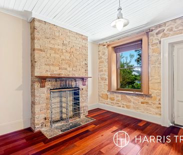 Tri-Level Terrace With Idyllic Harbour Views - Photo 6