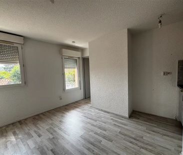 Location appartement 1 pièce - 25m² à Mont de marsan (40000) - Photo 2