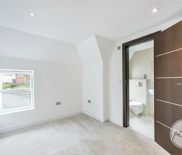 High Street, Green Street Green, ORPINGTON, London - Photo 4