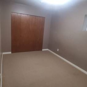 2 bedroom 1 bath basement suite for rent - Photo 1