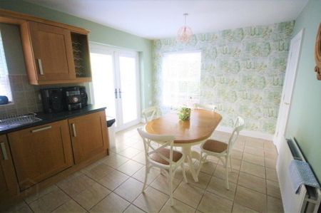 10 Glebe Gardens, Moira, BT67 0TU - Photo 3