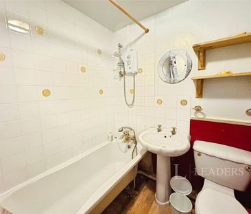 3 bedroom house to rent Foden Avenue, Ipswich, IP1 - Photo 4