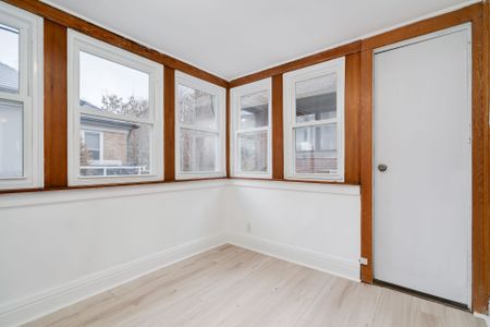 For Lease - 18 Shorncliffe Avenue Unit# 2, Toronto, Ontario - Photo 5