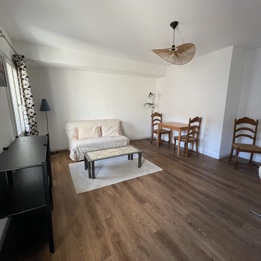 Location Appartement 2 pièces 51m² CARPENTRAS 84200 - Photo 1