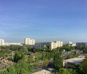 Moderne Familienwohnung mit Weitblick auf den Wolkenhain und die Mü... - Photo 1