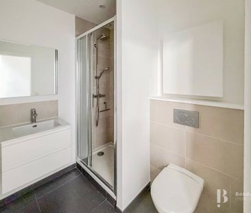 Rental Apartment Paris 8th - Photo 3