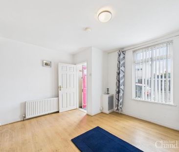 83 Frenchpark Street, Belfast, BT12 6HZ - Photo 5