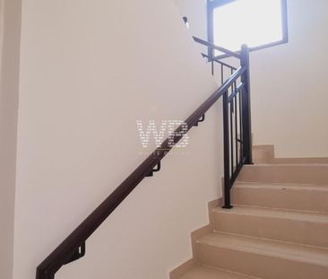 R2-EM I Middle Corner Unit I Vacant - Photo 2