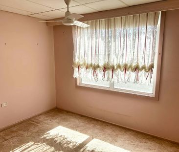 FAMILY HOME WITH ROOM TO ENTERTAIN - Photo 3