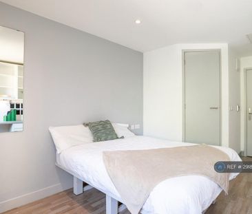 Studio to rent - Photo 5