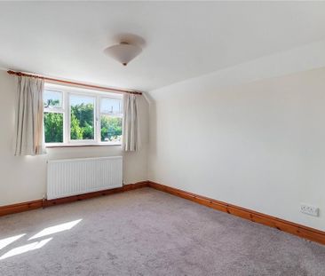 3 bedroom barn conversion to rent - Photo 3