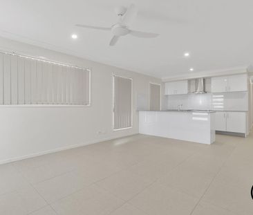 Brand New Terrace Living with Rare Yard Space in Flagstone - Photo 5