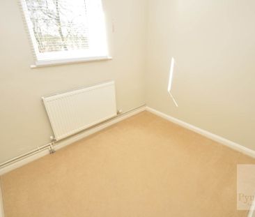 Earlham Court, Norwich - Photo 1