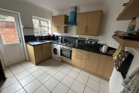 Swansea Road - Photo 5