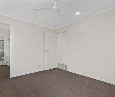 50 Capricorn Street,FLAGSTONE - Photo 4